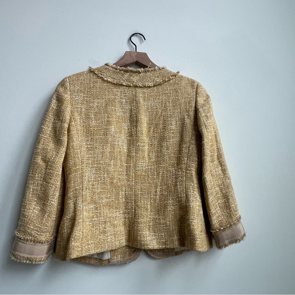 Talbots Grace Fit Collarless Gold Tweed Metallic Blazer Jacket Jackie O Fringe - Picture 13 of 15